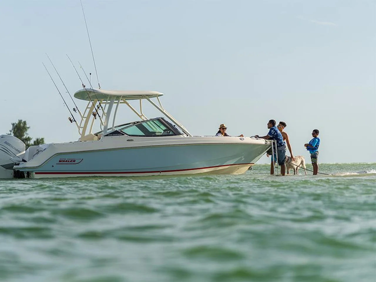 2027 Boston Whaler 240 Vantage 24.0 feet, Pensacola, Florida #65