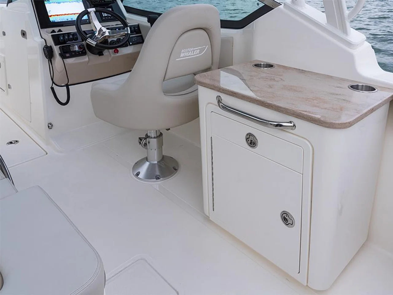 2026 Boston Whaler 240 Vantage 24.0 feet, Naples, Florida #85
