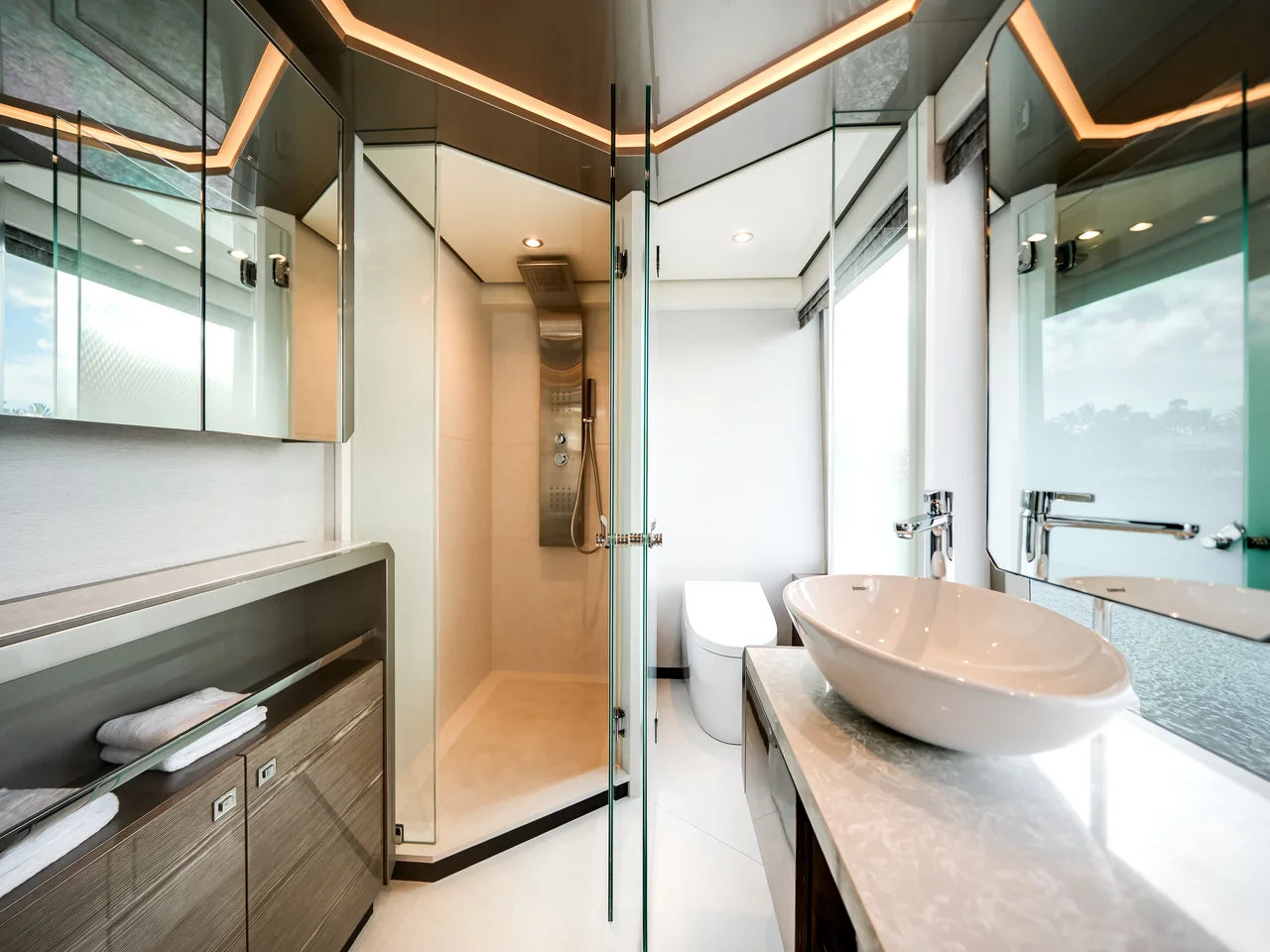 2025 Ocean Alexander 27R 88.0 feet, Fort Lauderdale, FL #51