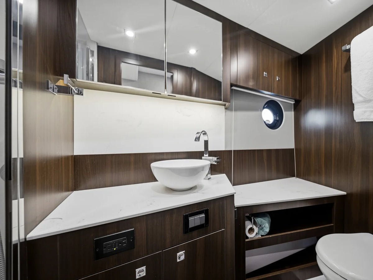 2023 Cruisers Yachts 46 CANTIUS 46.0 feet, Wrightsville Beach, North Carolina #27