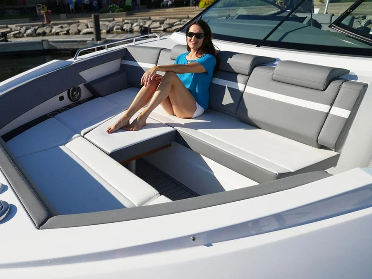 2026 Cruisers Yachts 38 GLS 38.0 feet, Inuvik, Northwest Territories #6