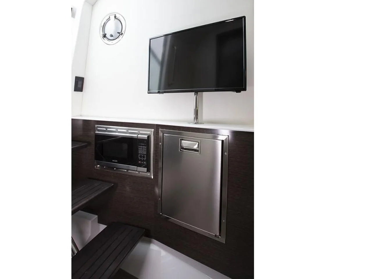 2026 Cruisers Yachts 38 GLS 38.0 feet, Inuvik, Northwest Territories #13