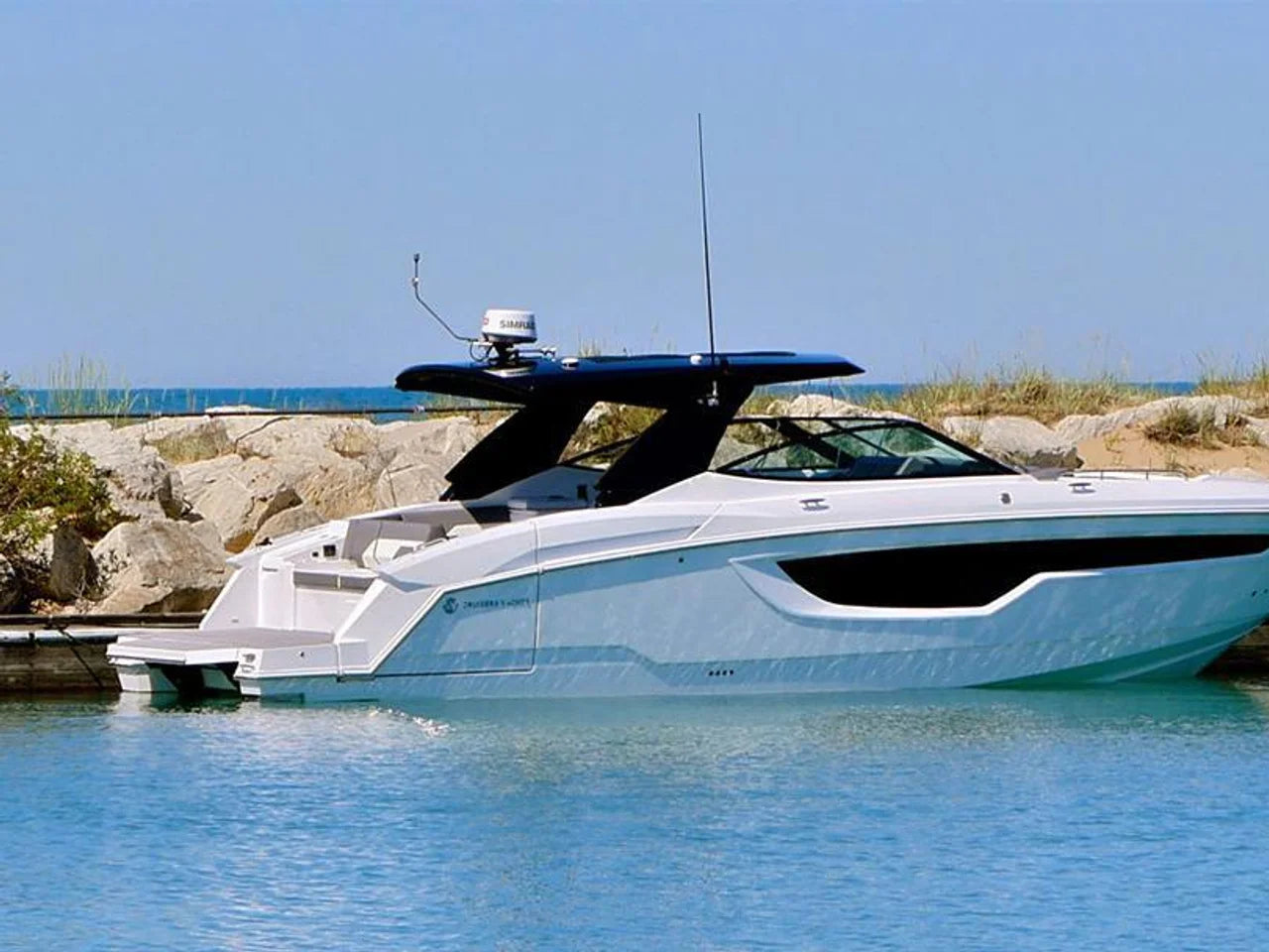 2026 Cruisers Yachts 38 GLS 38.0 feet, Inuvik, Northwest Territories #1