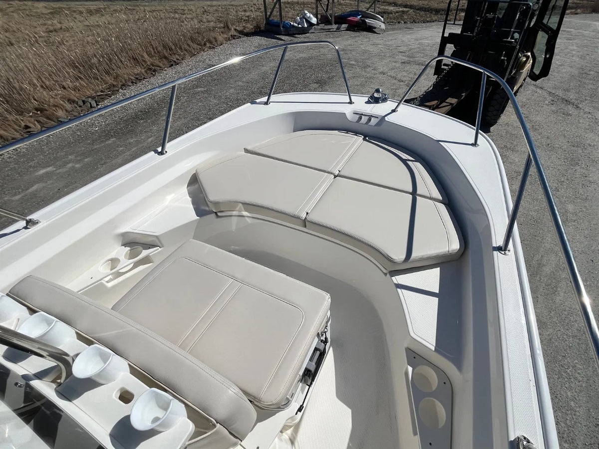 2026 Boston Whaler 170 Montauk 17.0 feet, Westbrook, Connecticut #16