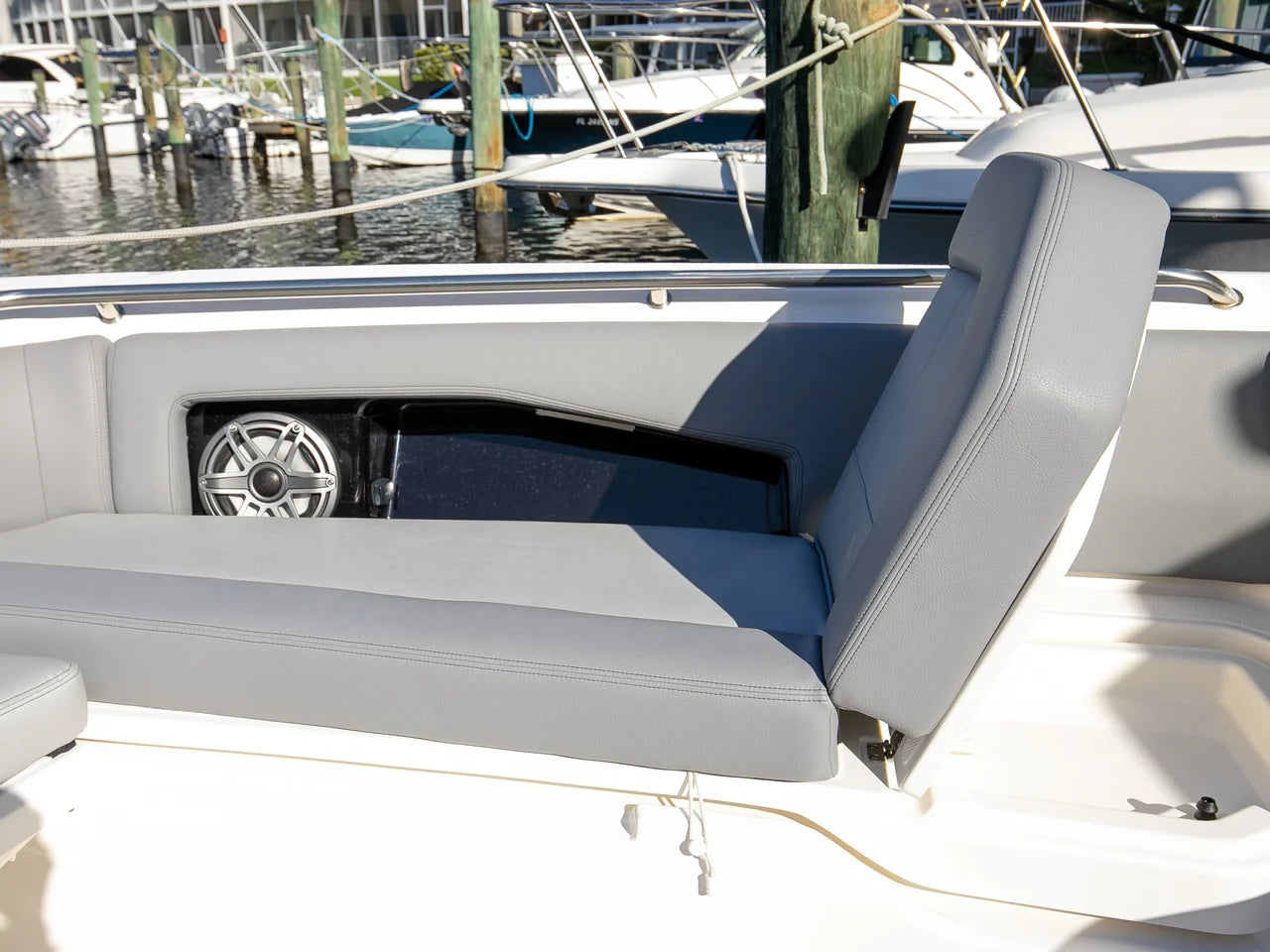 2023 Boston Whaler 360 OUTRAGE 36.0 feet, Pompano Beach, FL #20