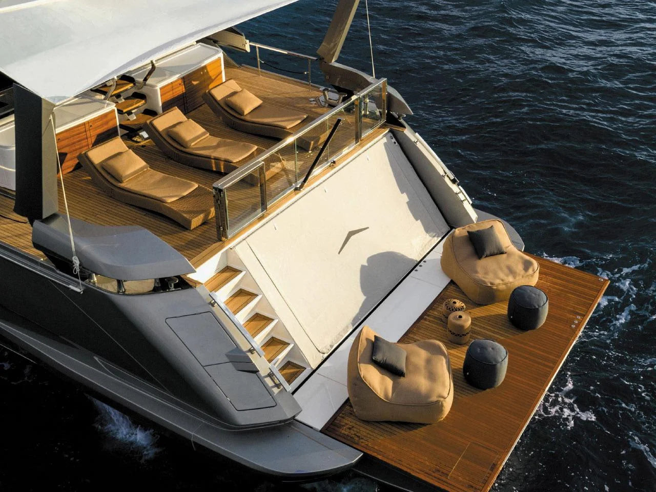 2026 Azimut S10 94.0 feet, Inuvik, Northwest Territories #12