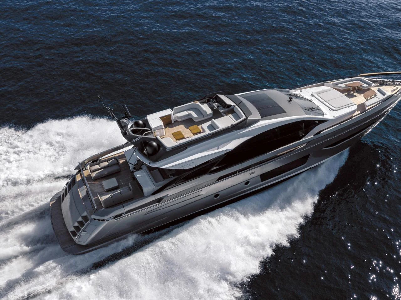 2026 Azimut S10 94.0 feet, Inuvik, Northwest Territories #15
