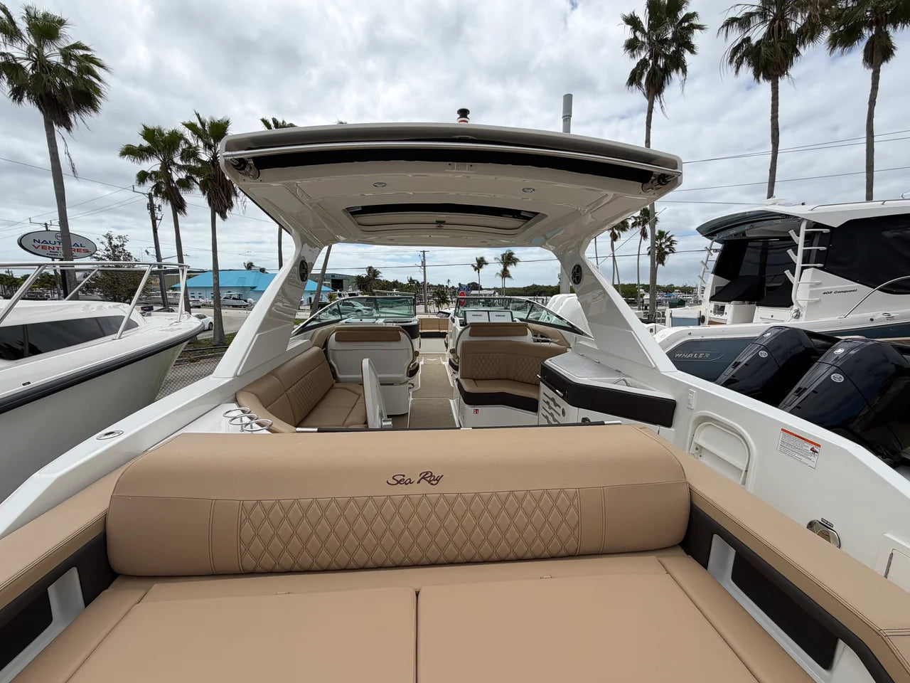 2026 Sea Ray SLX 310 Outboard 31.0 feet, Stuart, Florida #18