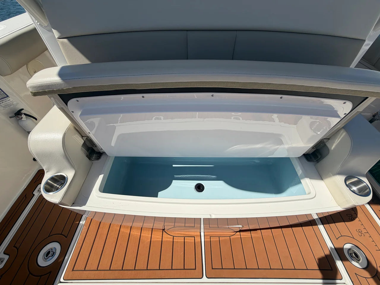 2021 Boston Whaler 380 OUTRAGE 38.0 feet, Huntington, NY #26