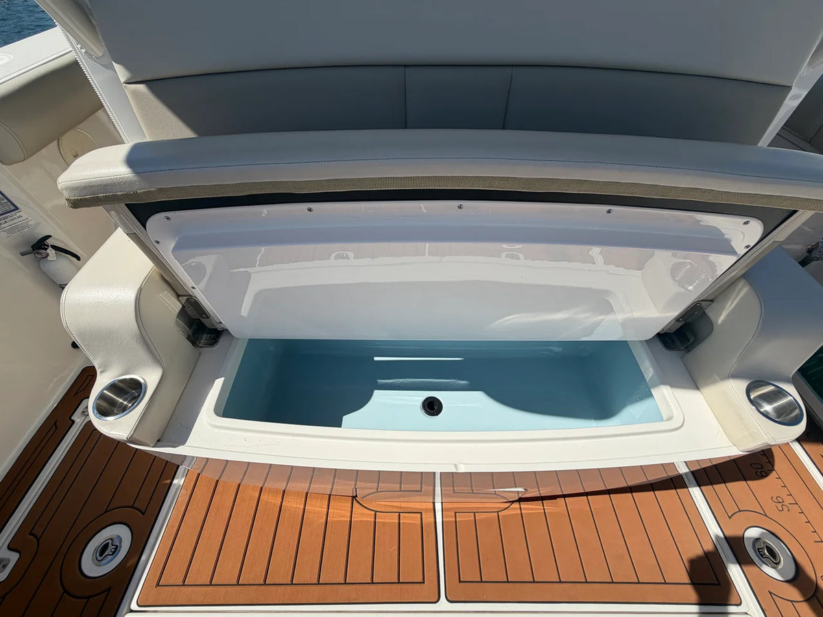 2021 Boston Whaler 380 OUTRAGE 38.0 feet, Huntington, NY #26