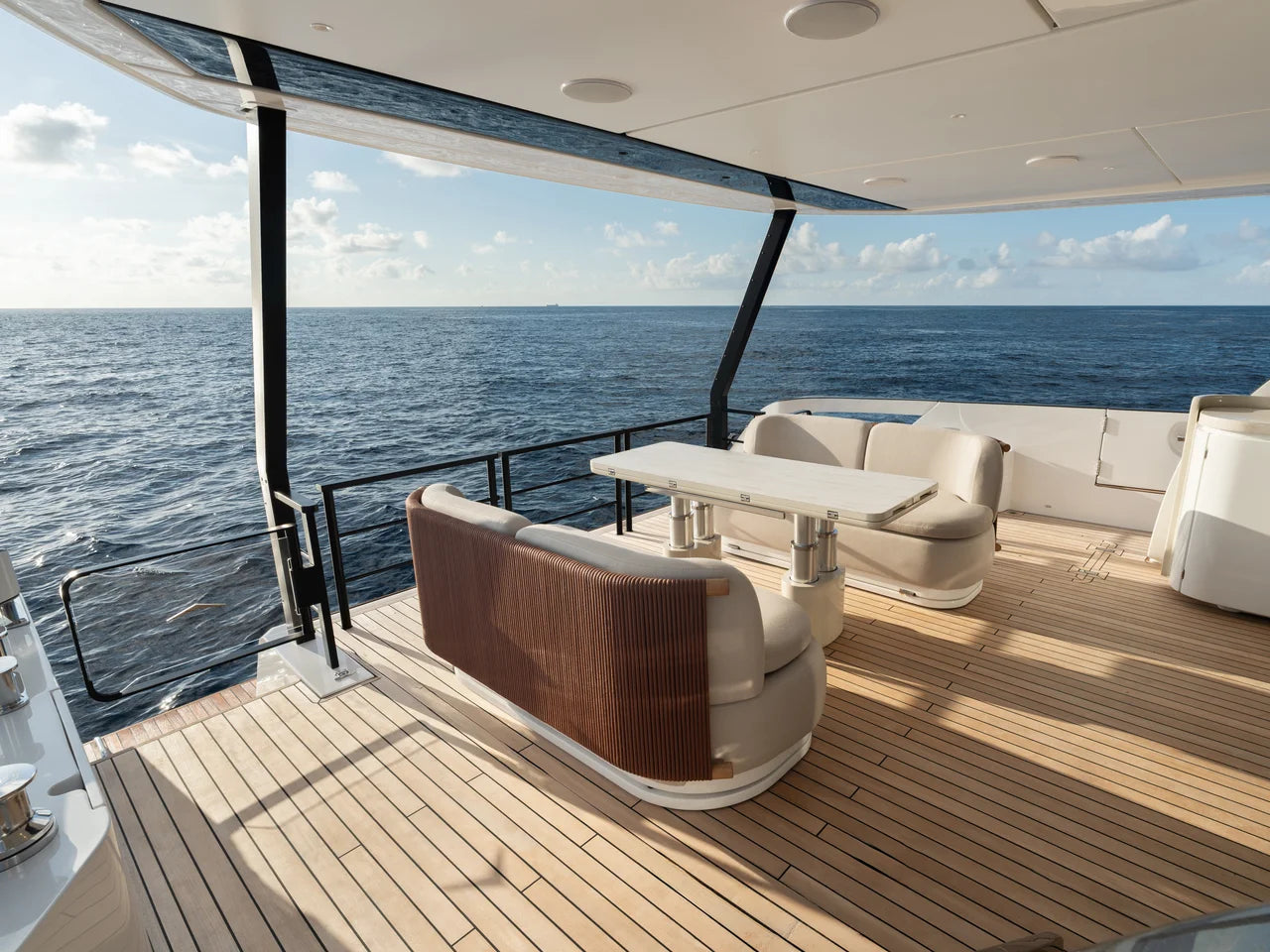 2027 Azimut Fly 82 82.0 feet, Pompano Beach, FL #40
