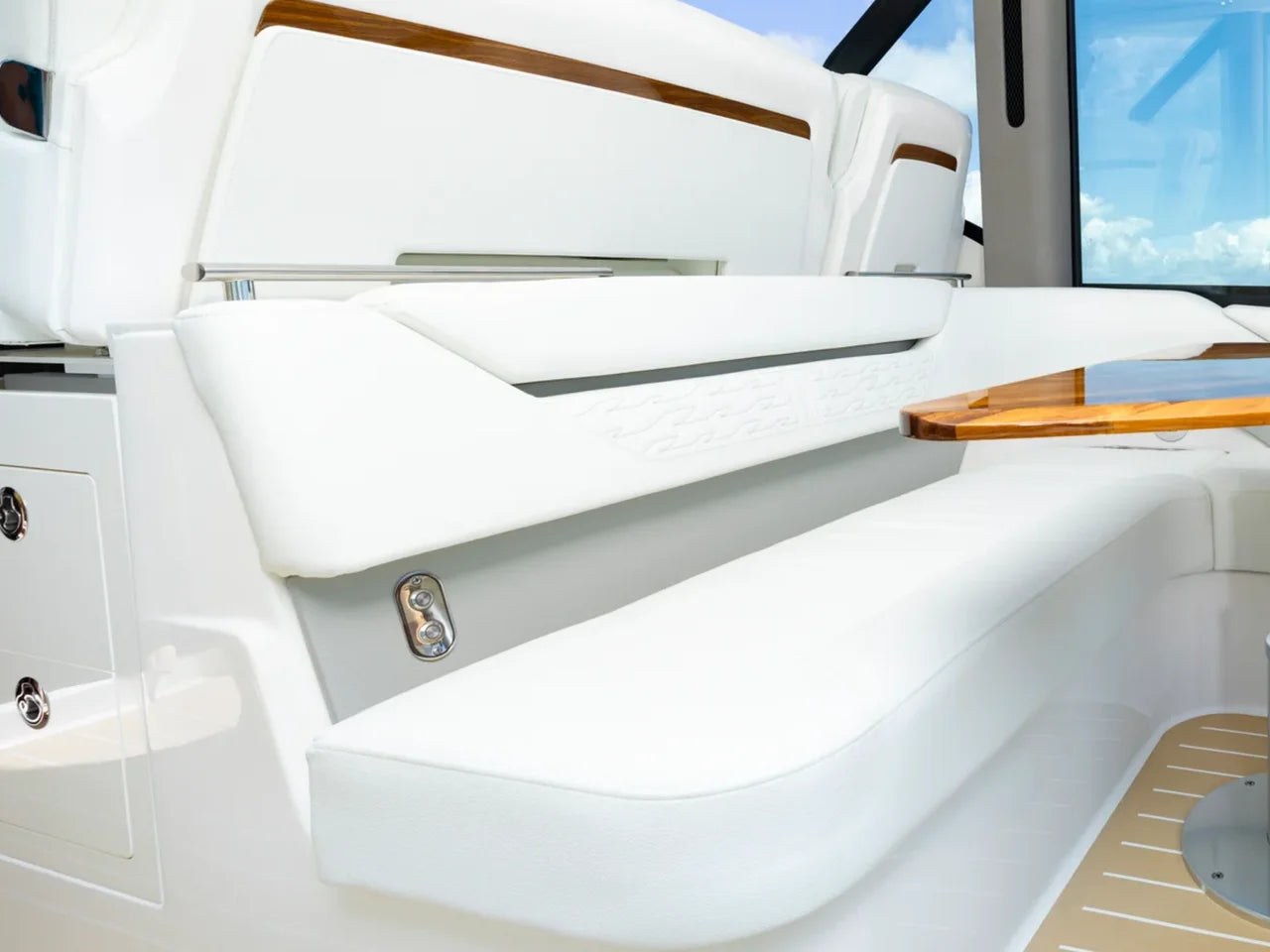 2026 Tiara Yachts 56 LS 56.0 feet, Inuvik, Northwest Territories #13