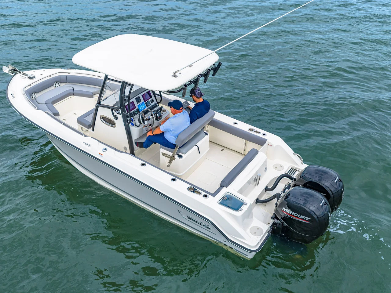 2025 Boston Whaler 230 Outrage 23.0 feet, Clearwater, Florida #9