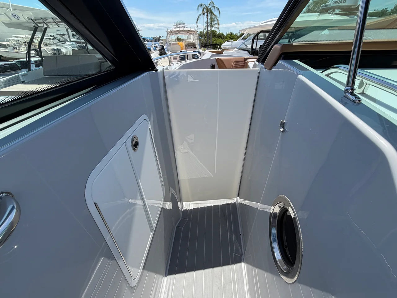 2024 Cruisers Yachts 38 GLS South Beach Outboard 38.0 feet, Stuart, Florida #28