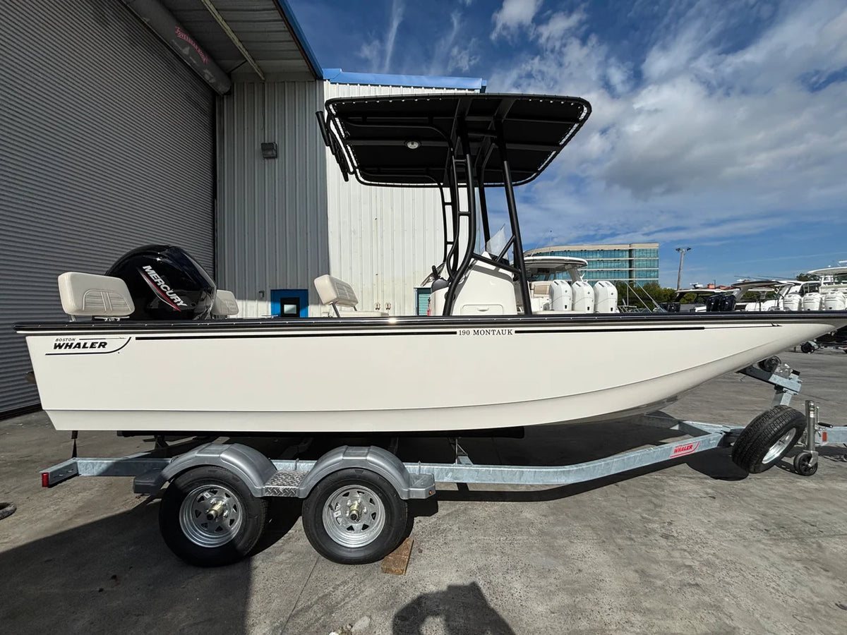 2026 Boston Whaler 190 Montauk 19.0 feet, Clearwater, Florida #3