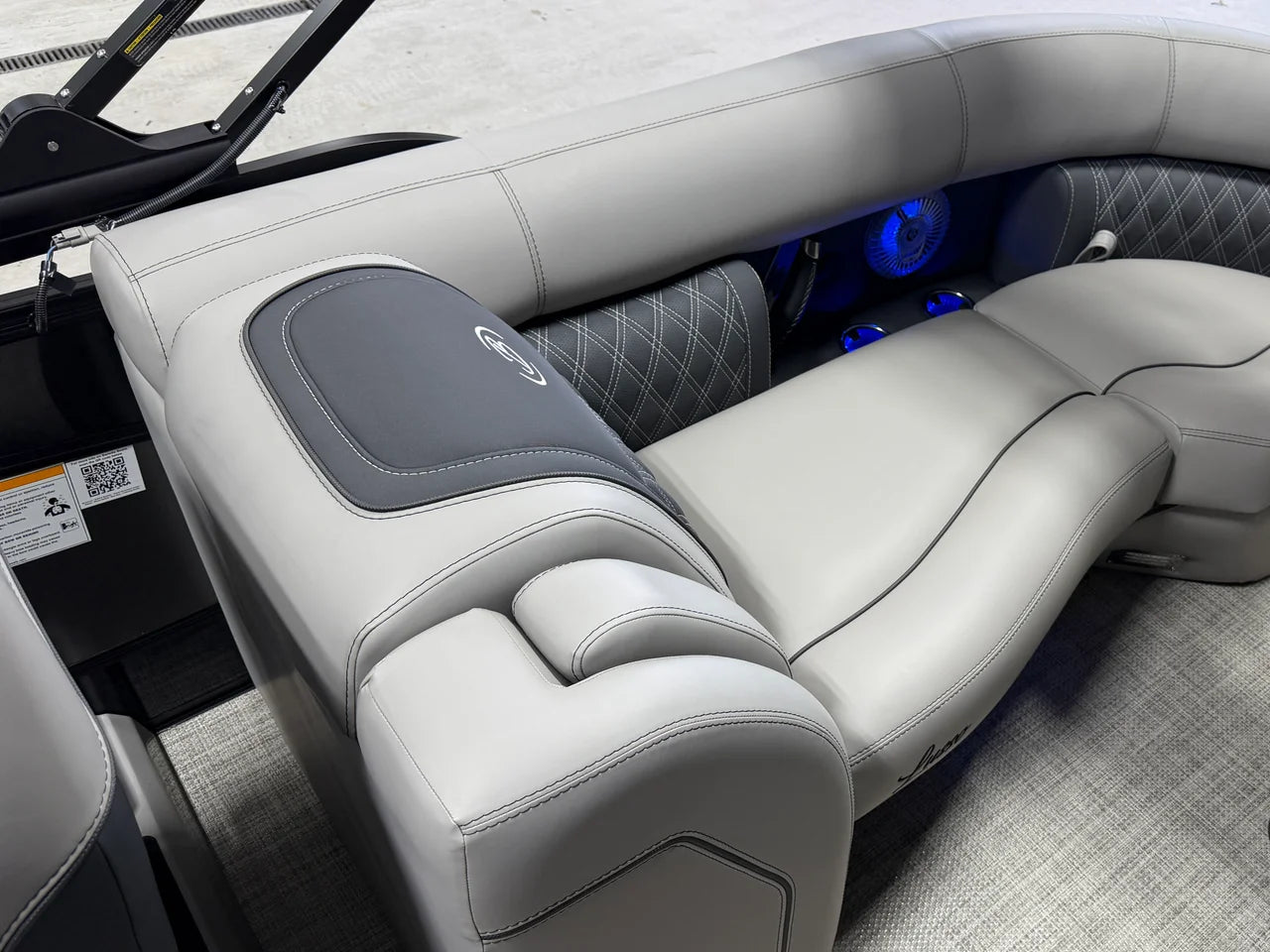 2027 Barletta LUSSO23QCSS 23.0 feet, Crosslake, Minnesota #61