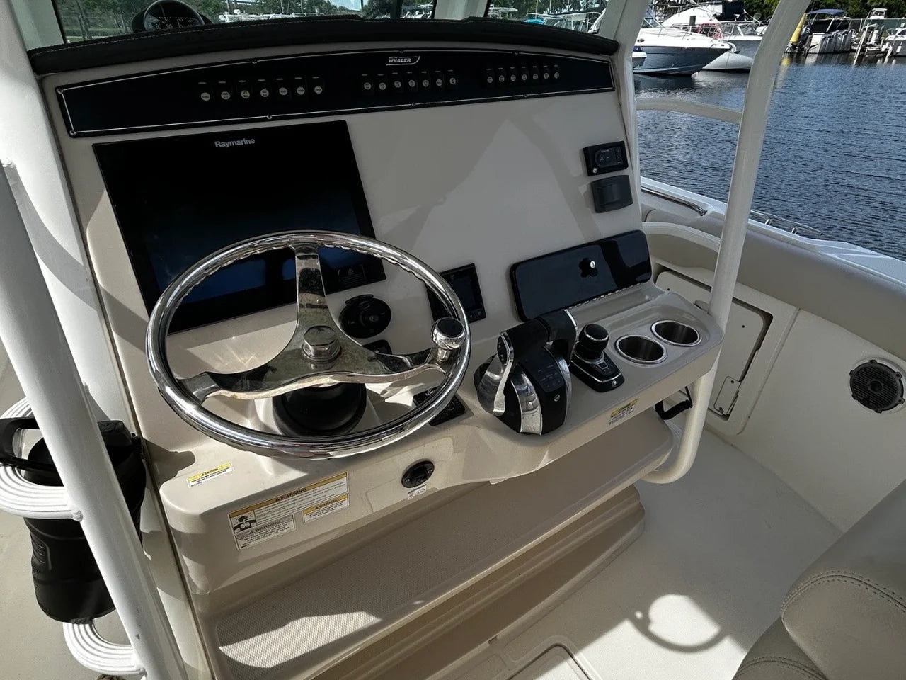 2018 Boston Whaler 330 OUTRAGE 33.0 feet, Ft. Lauderdale, FL #13