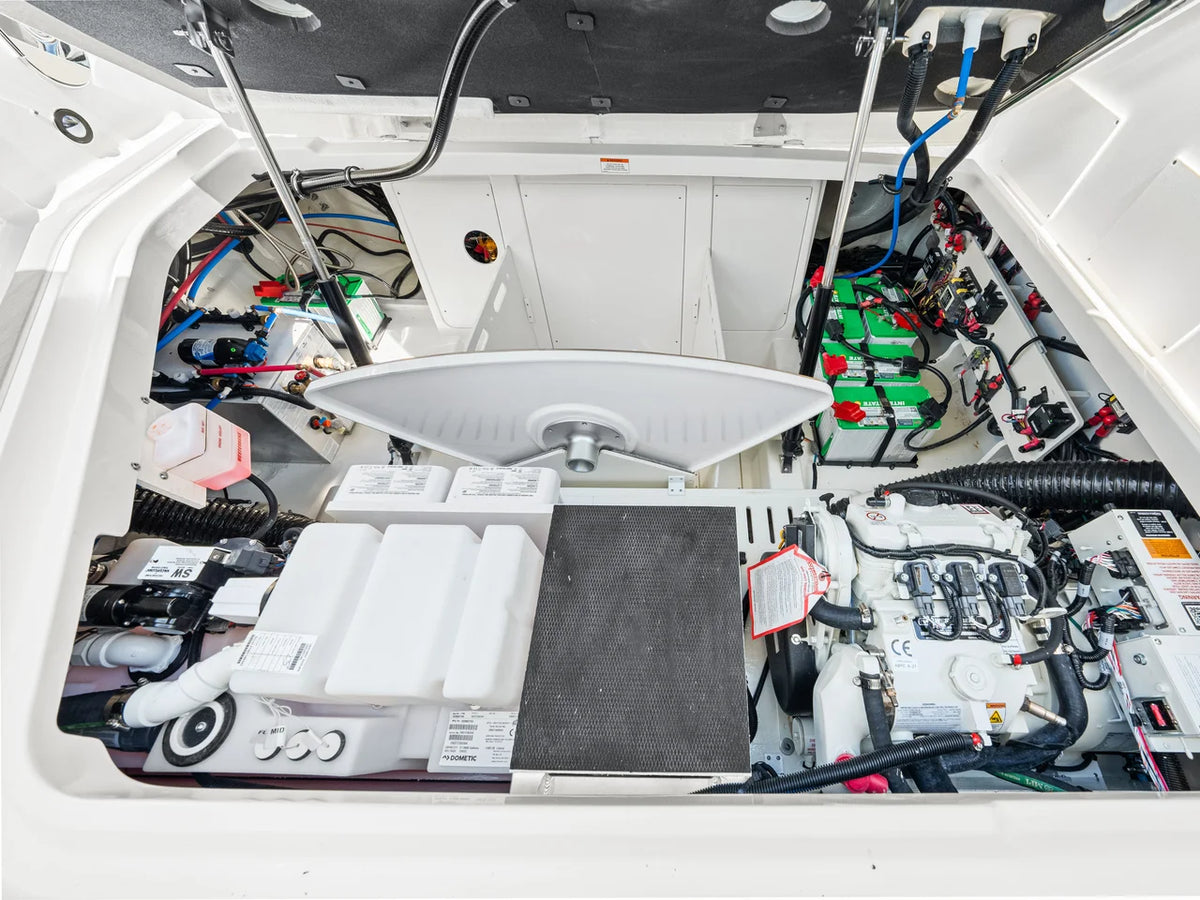 2027 Sea Ray Sundancer 320 Outboard 32.0 feet, Venice, Florida #50