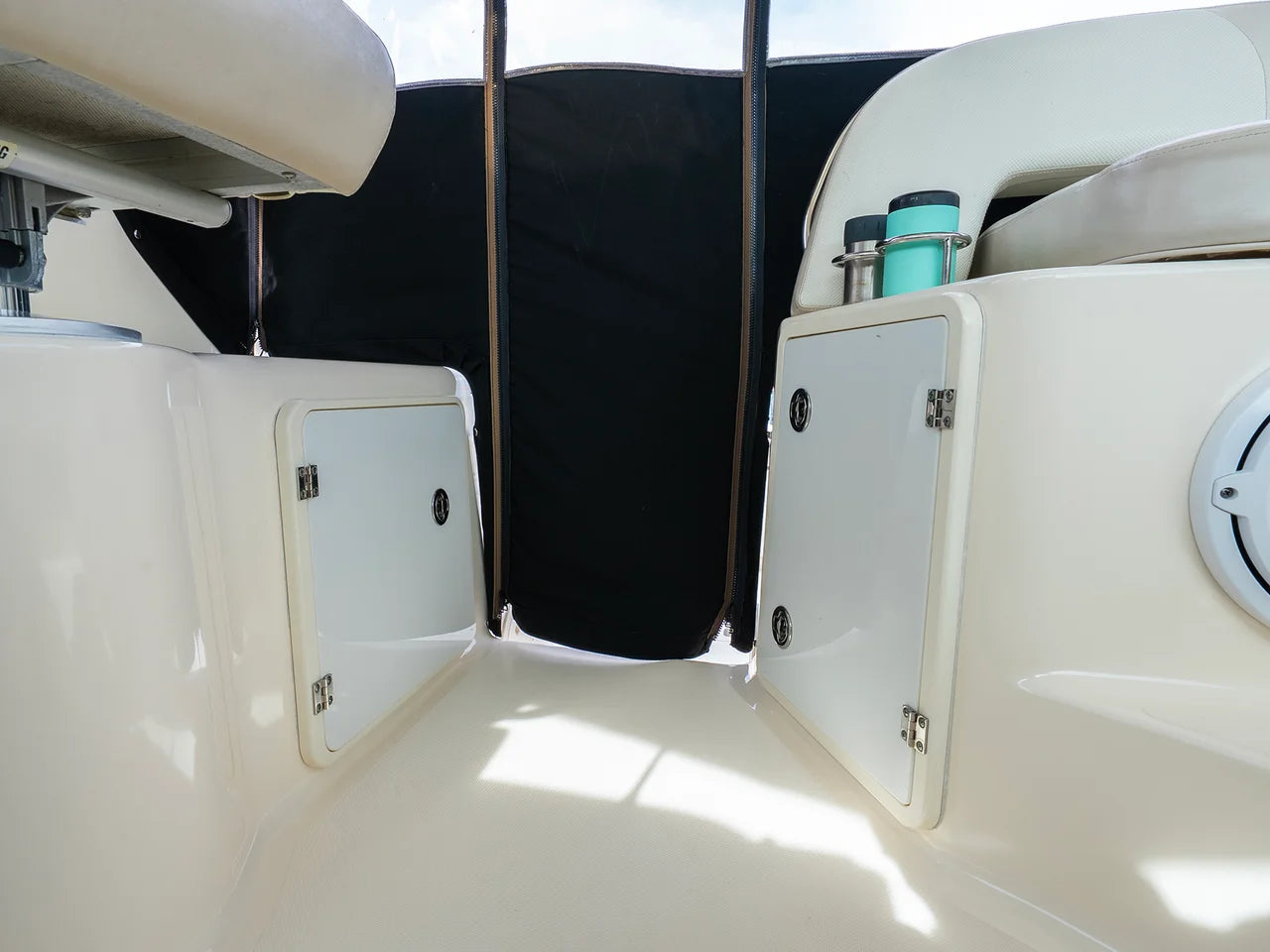 2012 Pursuit 345 OFFSHORE 36.0 feet, Coral Gables, FL #57