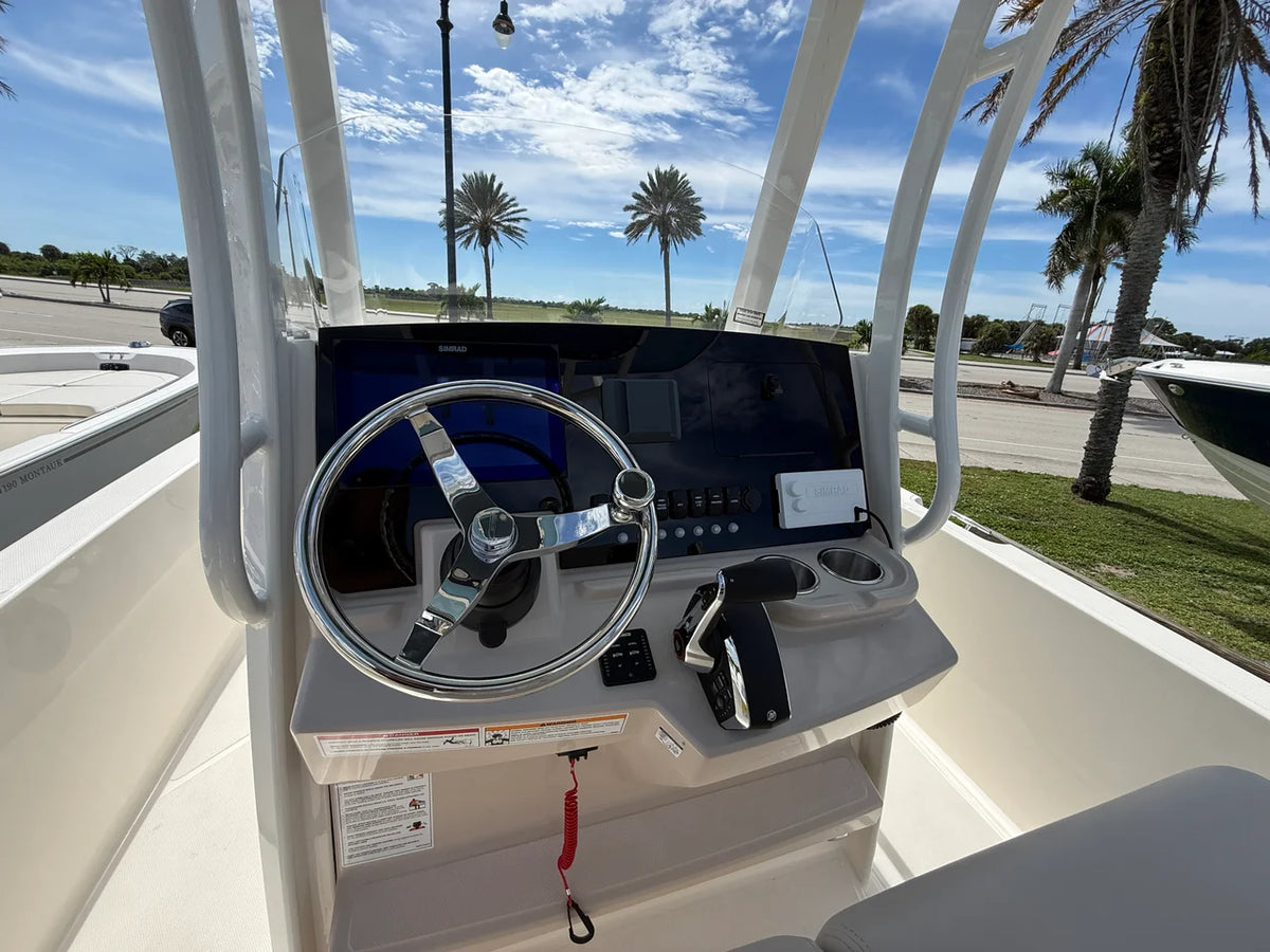 2027 Boston Whaler 220 Dauntless 22.0 feet, Venice, Florida #12