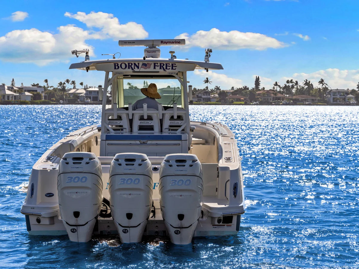 2014 Boston Whaler 350 OUTRAGE 35.0 feet, Naples, Florida #13