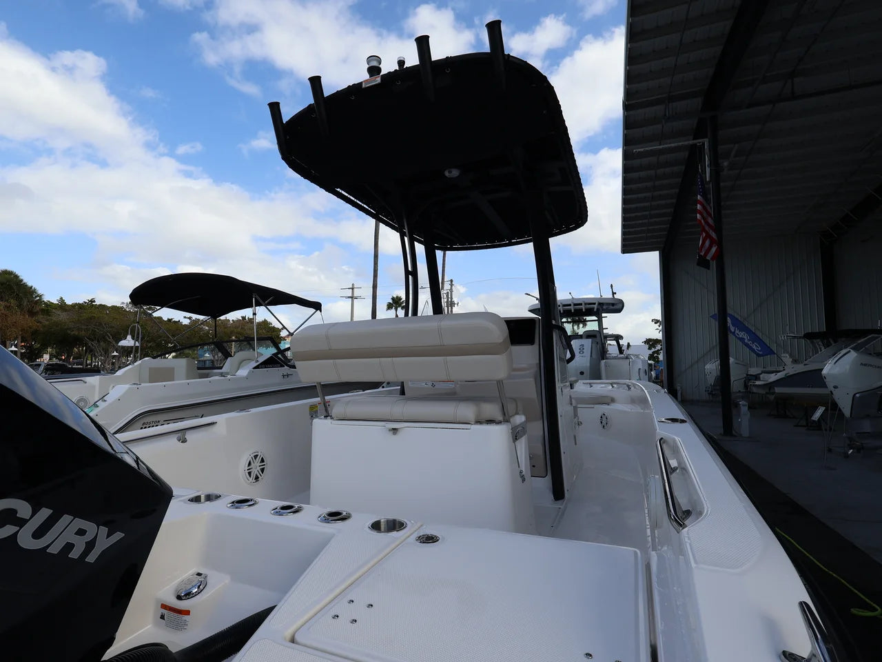 2026 Boston Whaler 220 Dauntless 22.0 feet, Naples, Florida #6
