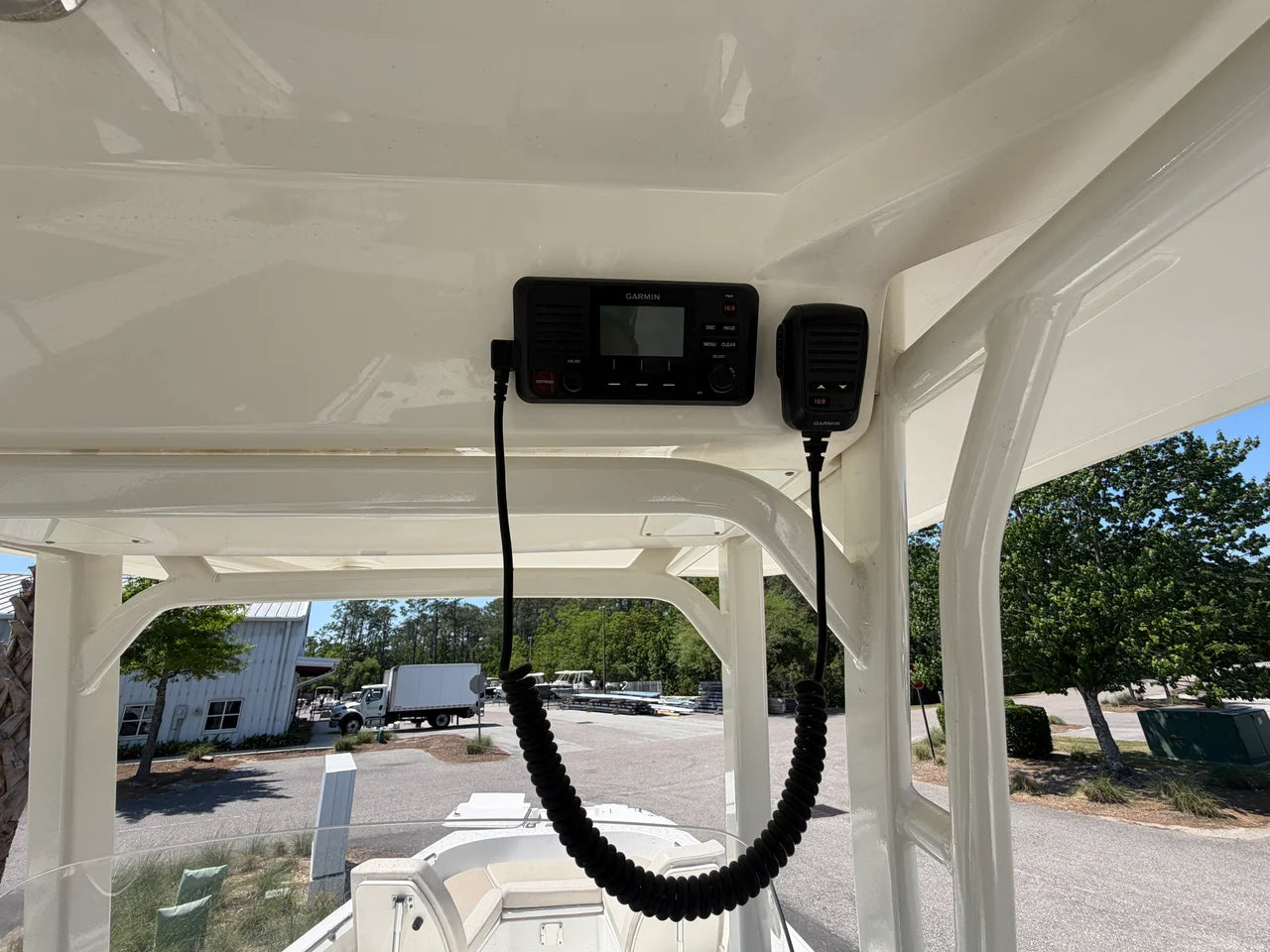 2017 Boston Whaler 270 DAUNTLESS 27.0 feet, Charleston, SC #18