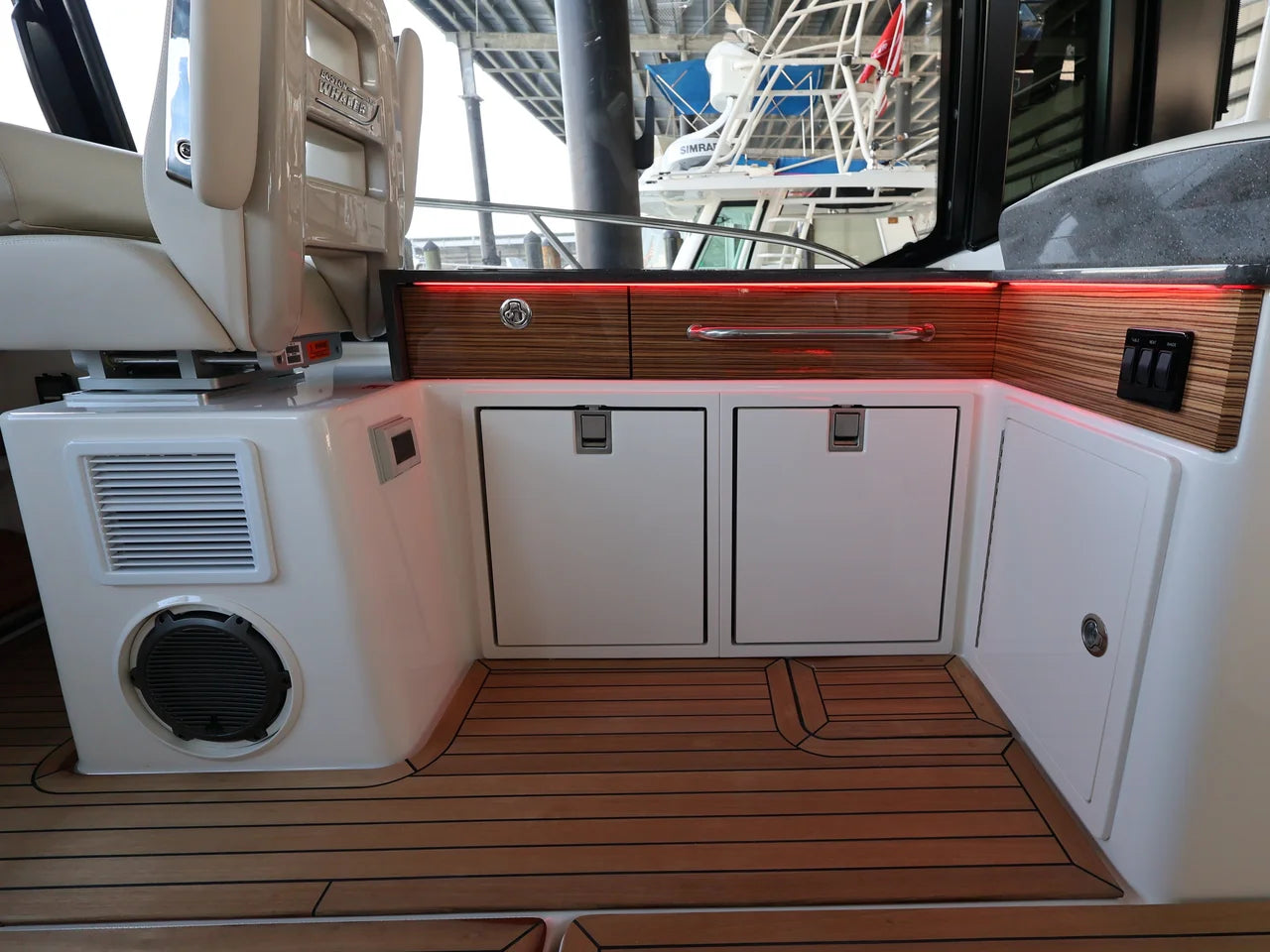 2026 Boston Whaler 405 Conquest 40.0 feet, Naples, Florida #46