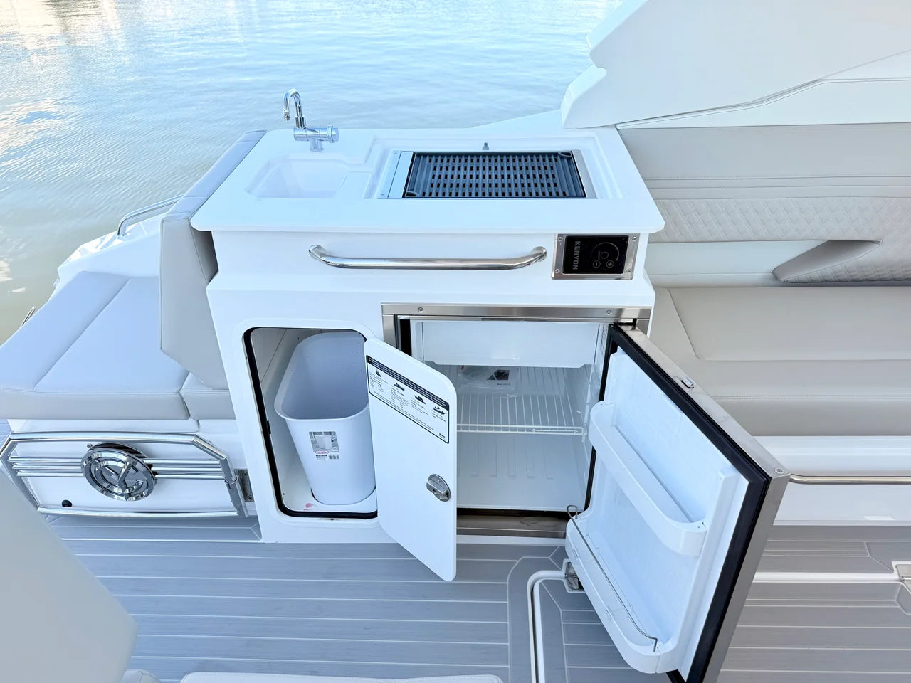 2026 Cruisers Yachts 34 GLS Outboard 34.0 feet, St Petersburg, FL #45