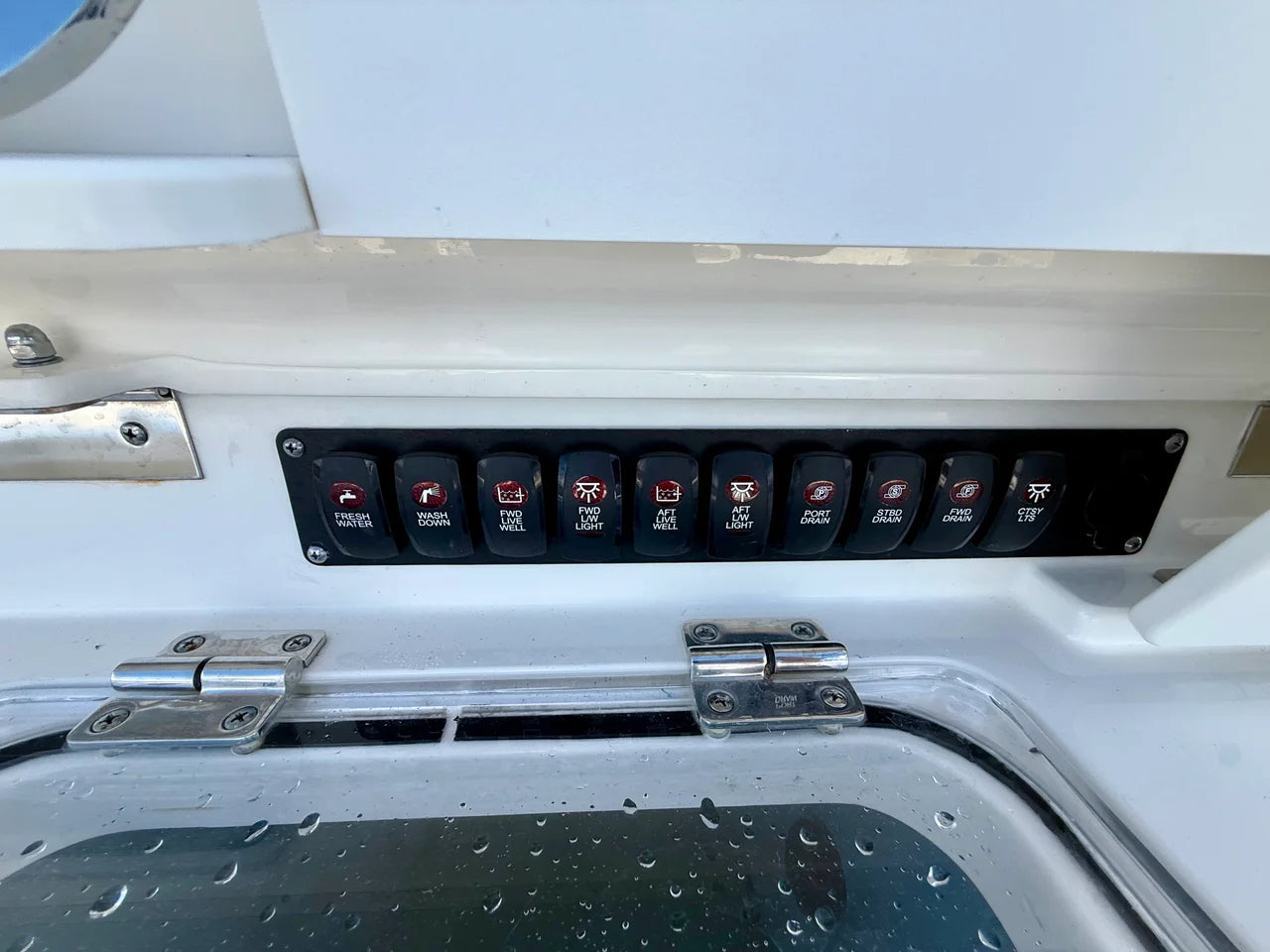 2022 Boston Whaler 350 OUTRAGE 35.0 feet, Fort Myers, FL #24