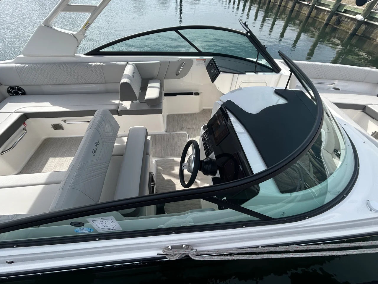 2026 Sea Ray SDX 270 Outboard 27.0 feet, Grasonville, MD #18