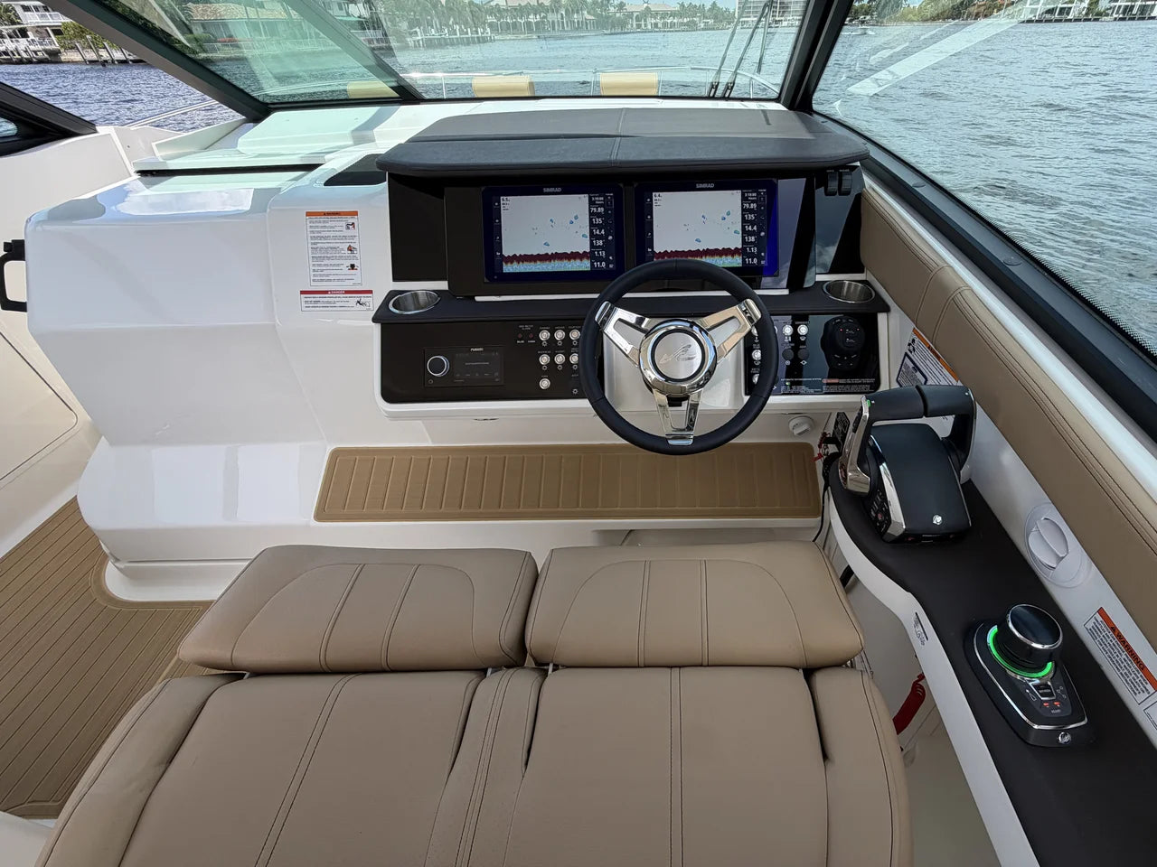 2026 Sea Ray Sundancer 320 Outboard 32.0 feet, Miami, FL #41