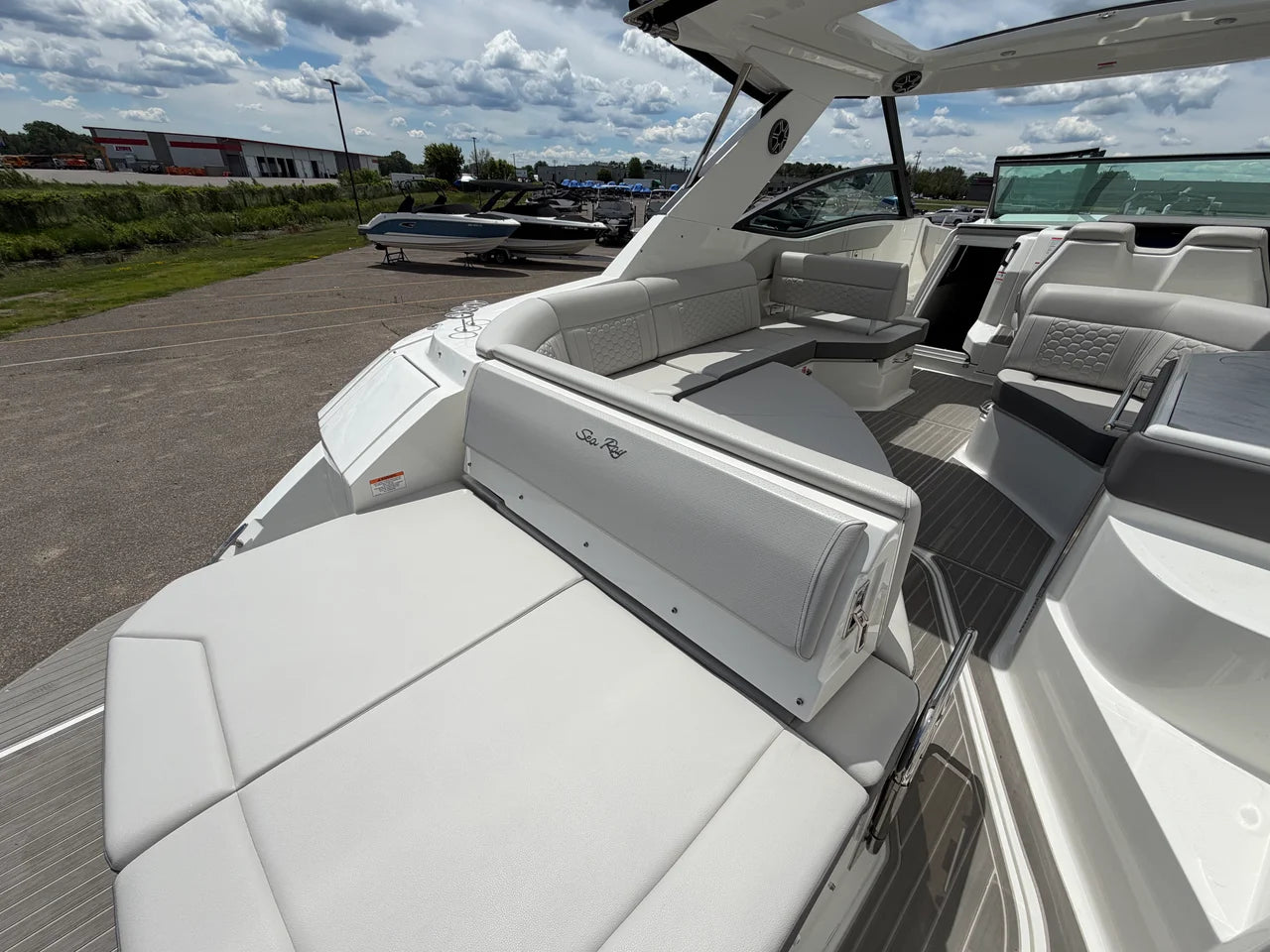 2026 Sea Ray Sundancer 320 32.0 feet, Rogers, MN #13