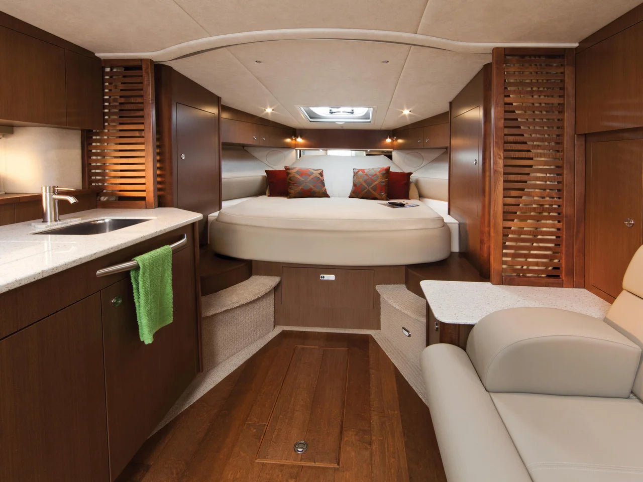 2024 Sea Ray Sundancer 370 Outboard 37.0 feet, Pensacola, Florida #42