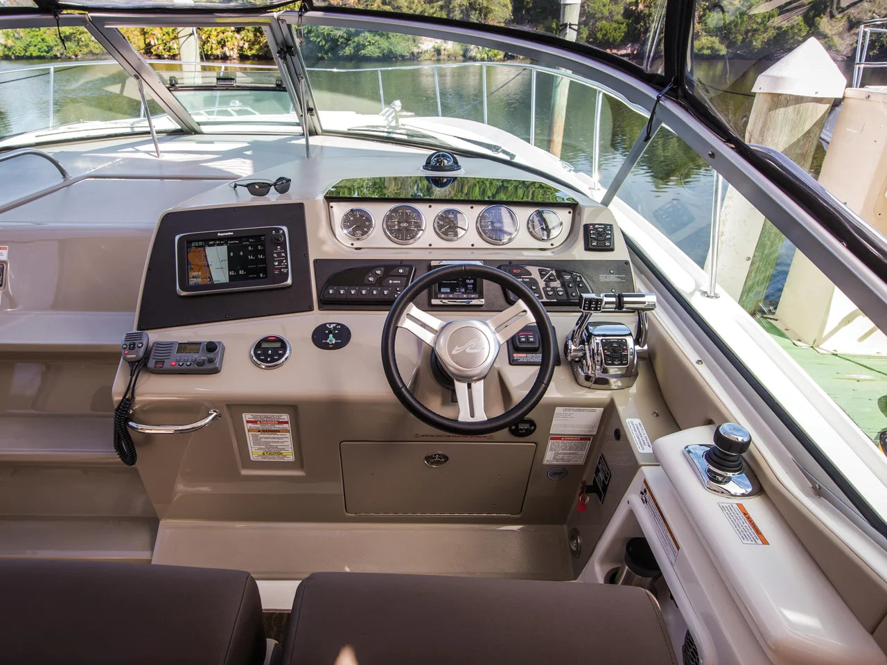 2026 Sea Ray Sundancer 370 Outboard 37.0 feet, Wrightsville Beach, North Carolina #40