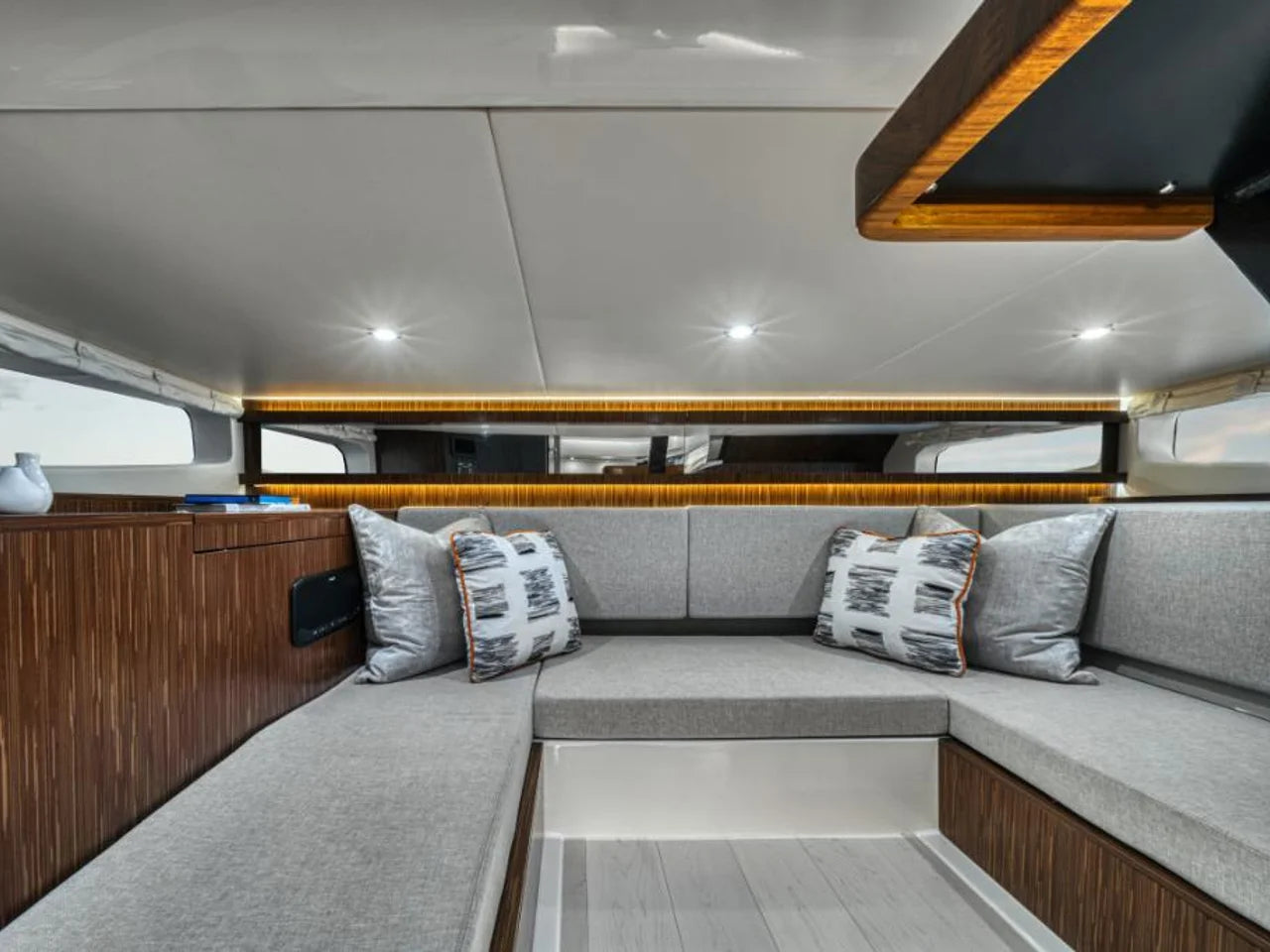 2024 Sea Ray Sundancer 370 Outboard 37.0 feet, Pensacola, Florida #35
