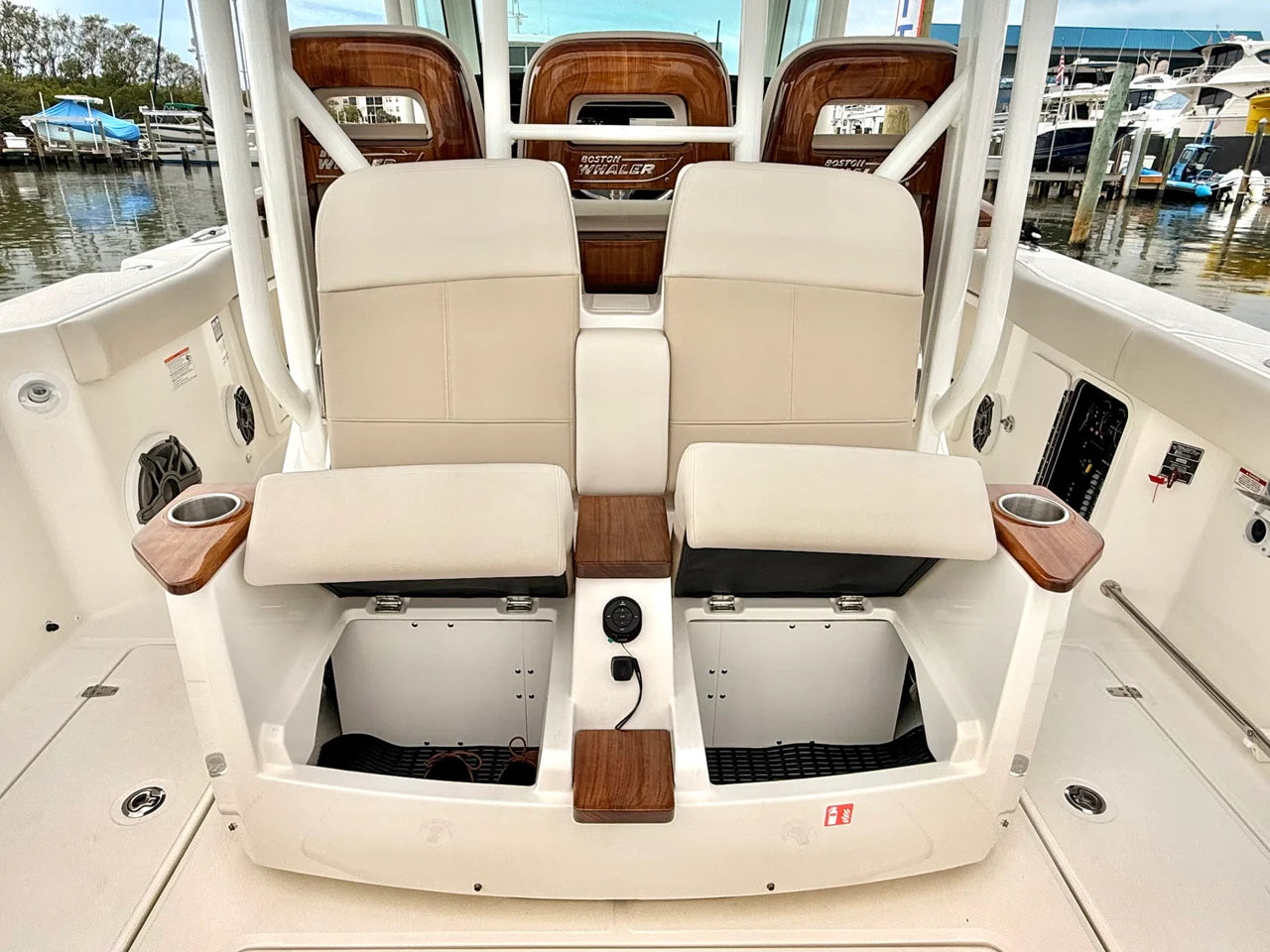 2026 Boston Whaler 360 Outrage 36.0 feet, St Petersburg, FL #25