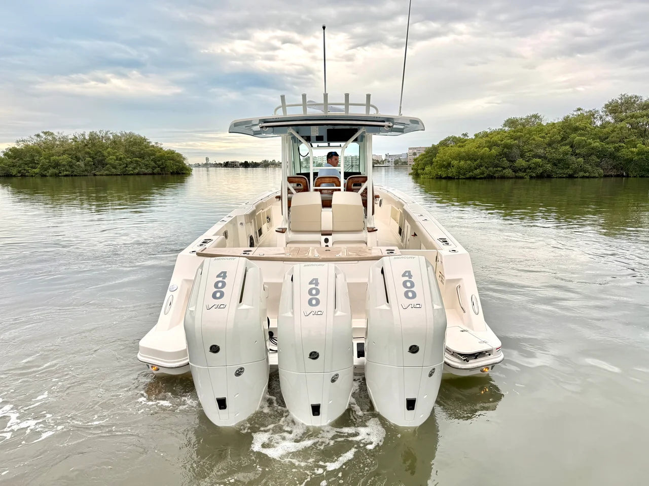 2026 Boston Whaler 360 Outrage 36.0 feet, St Petersburg, FL #18