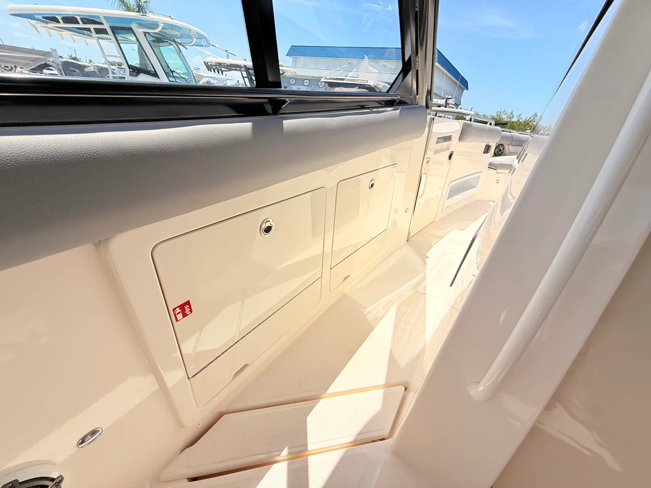 2026 Boston Whaler 380 Realm 38.0 feet, St Petersburg, FL #61