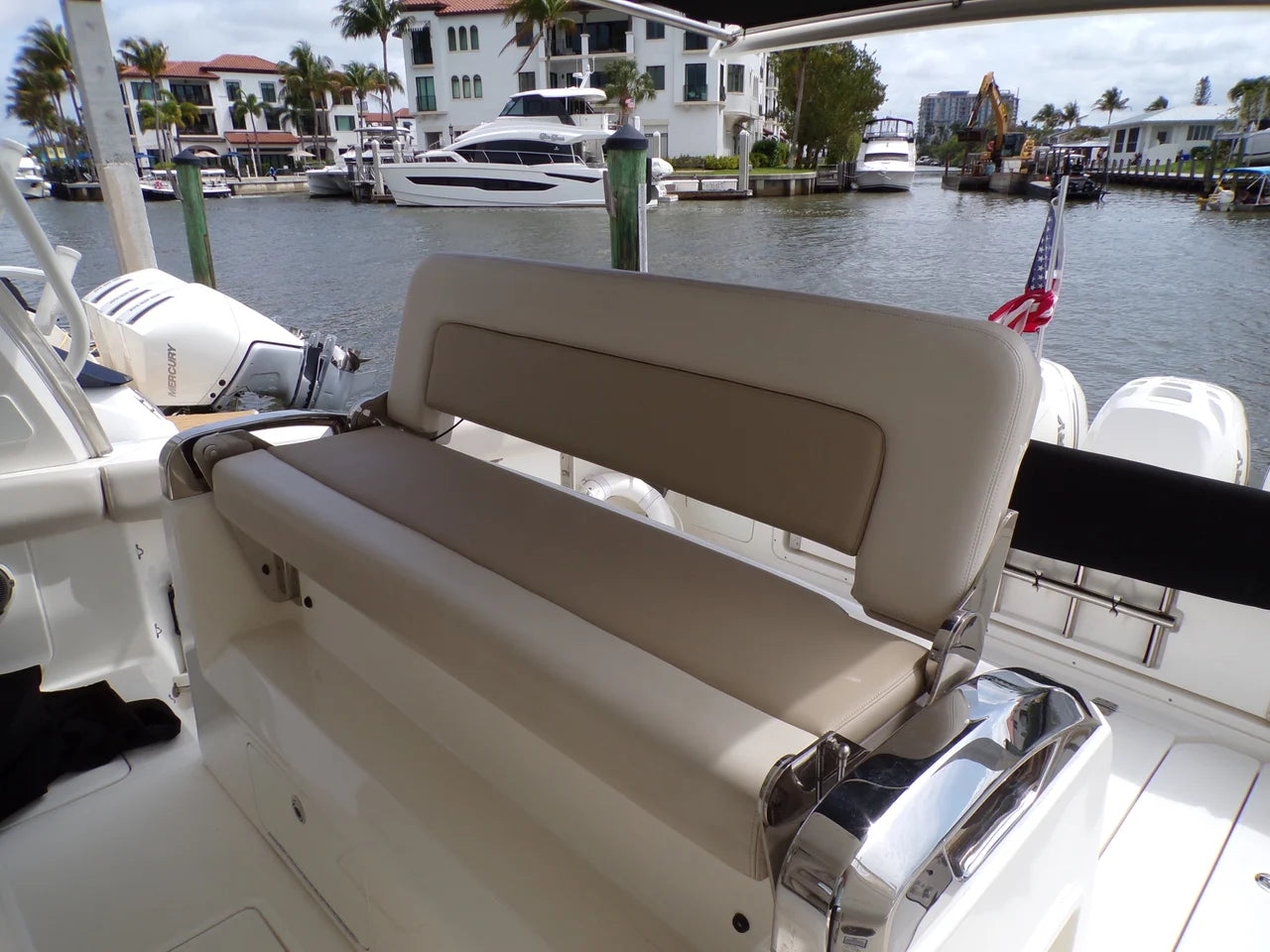 2018 Boston Whaler 420 OUTRAGE 42.0 feet, Naples, FL #43
