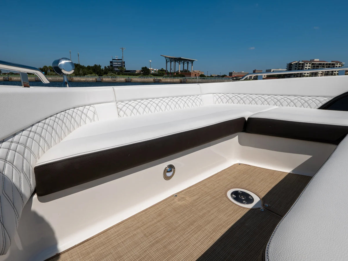 2026 Sea Ray Sundancer 370 Outboard 37.0 feet, Pensacola, Florida #82