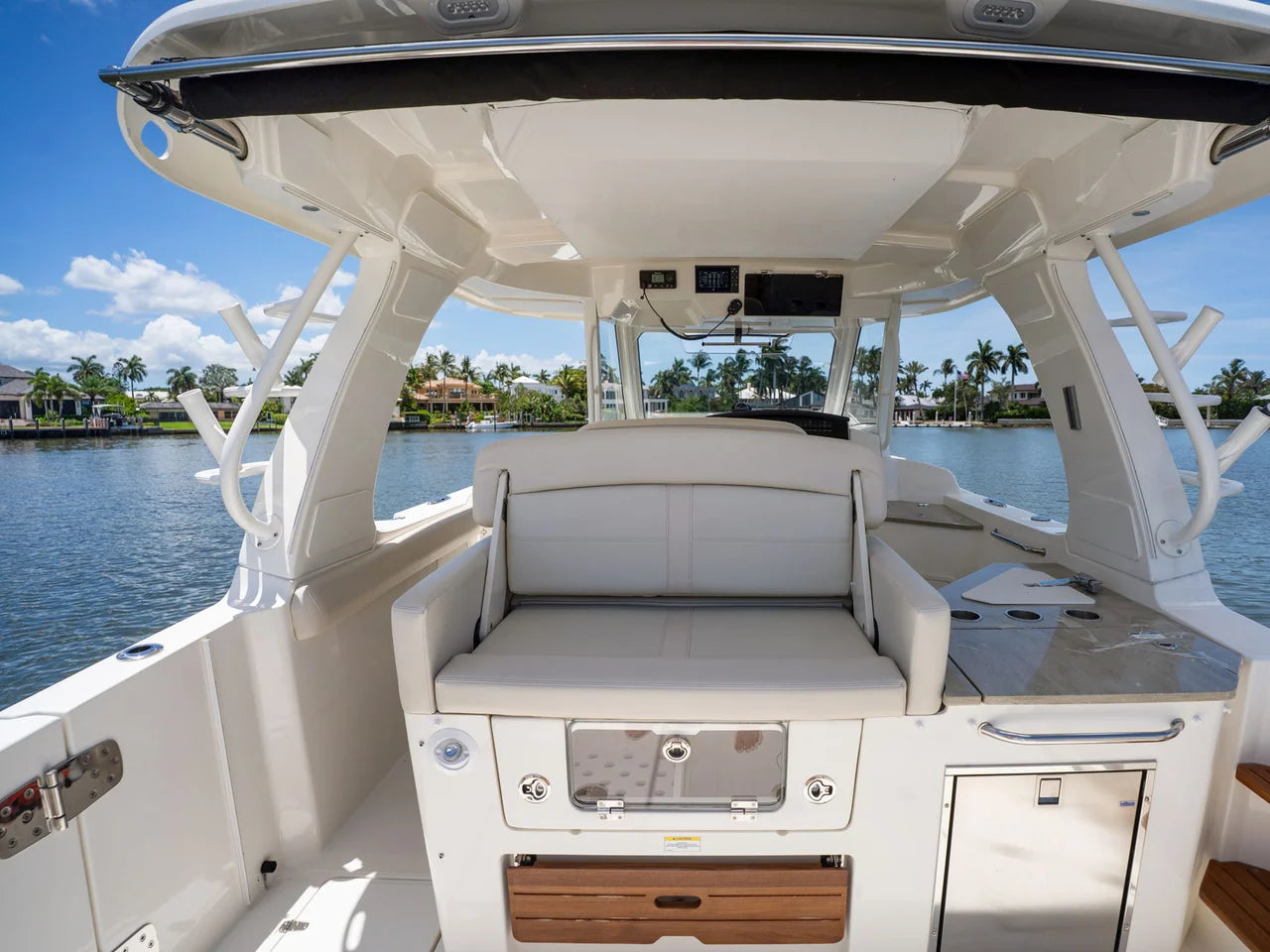 2022 Boston Whaler 350 REALM 35.0 feet, Naples, Florida #31