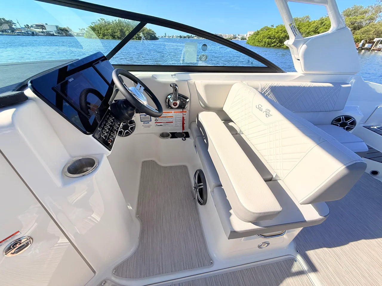 2027 Sea Ray SDX 270 Outboard 27.0 feet, St Petersburg, FL #38