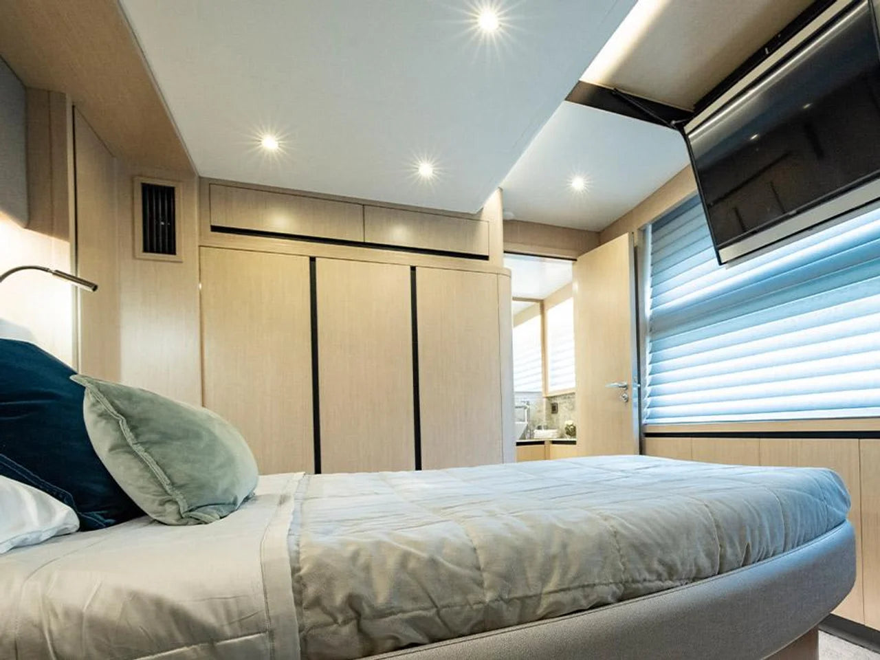 2026 Aquila 70 Luxury 70.0 feet, Inuvik, Northwest Territories #23