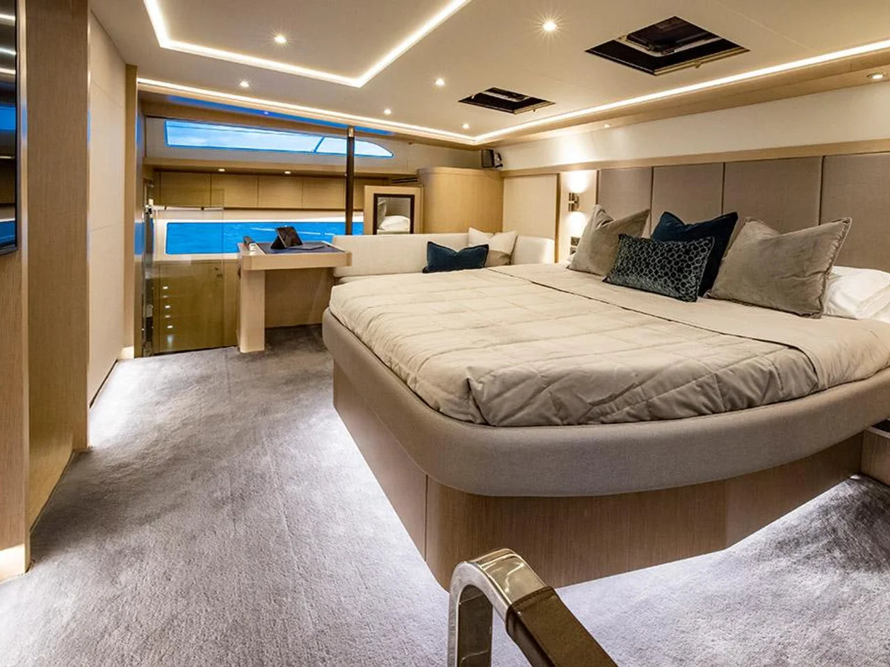 2026 Aquila 70 Luxury 70.0 feet, Inuvik, Northwest Territories #21