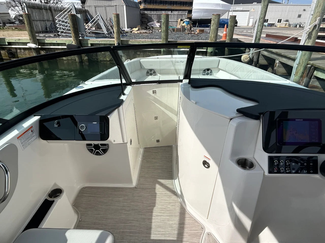 2026 Sea Ray SDX 270 Outboard 27.0 feet, Grasonville, MD #25