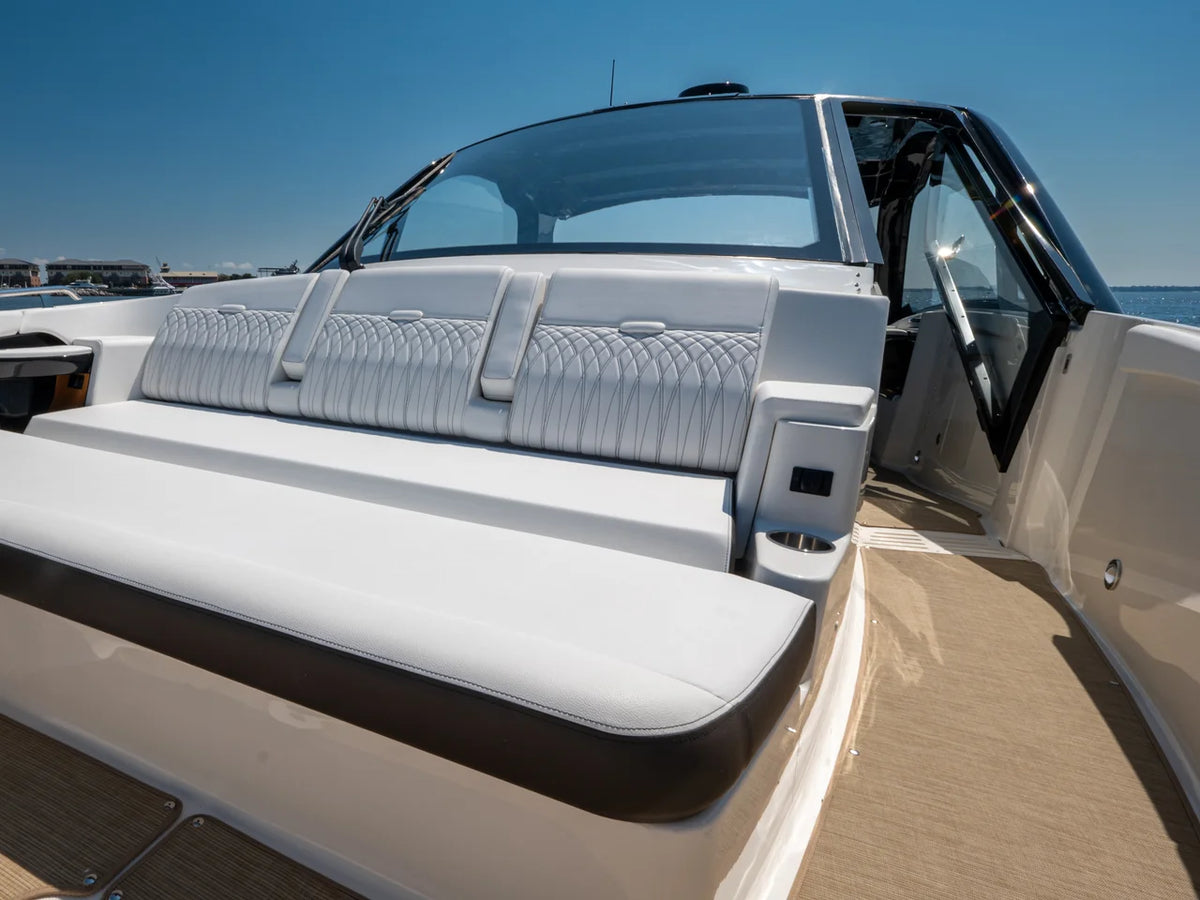 2026 Sea Ray Sundancer 370 Outboard 37.0 feet, Pensacola, Florida #83