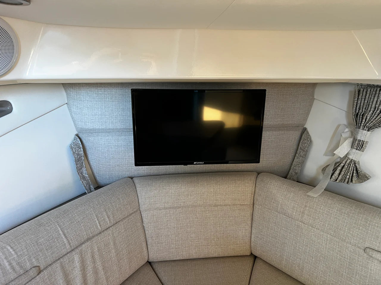 2026 Sea Ray Sundancer 320 Outboard 32.0 feet, Wrightsville Beach, North Carolina #33