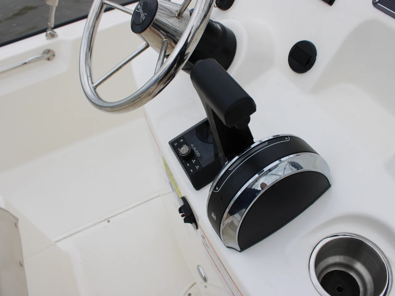 2026 Boston Whaler 190 Montauk 19.0 feet, Seabrook, TX #17