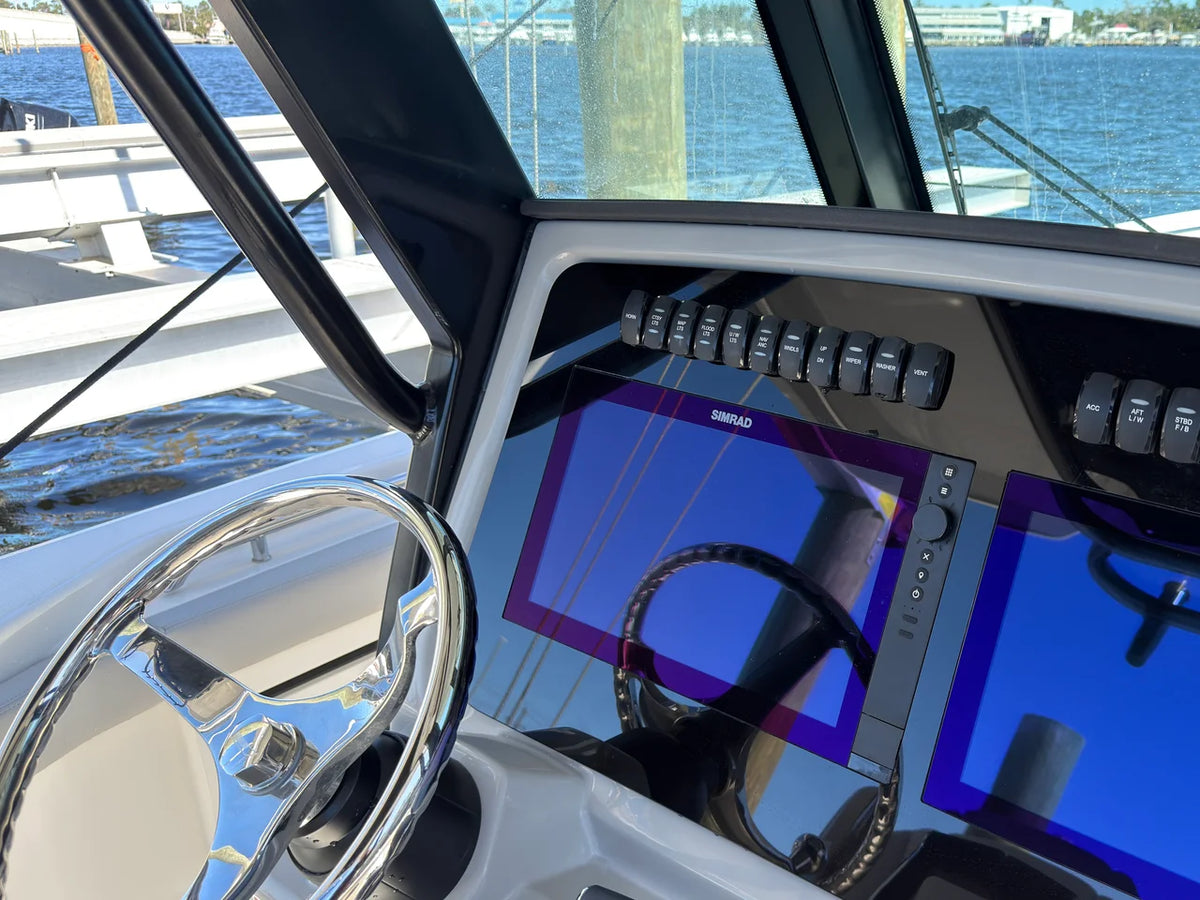 2027 Boston Whaler 330 Outrage 33.0 feet, Panama City, FL #24